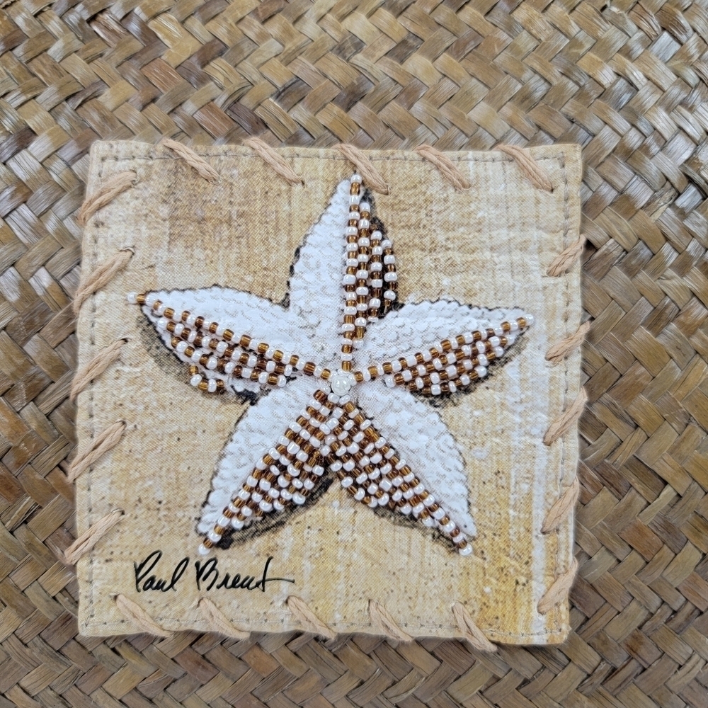 Paul Brent Sun N Sand wicker beaded starfish purse with wooden handles - Picture 2 of 9